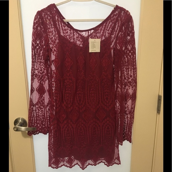 BRAND NEW Urban Outfitters Dress (NWT) - Picture 2 of 5